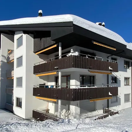 Triangel D Apartment Parpan
